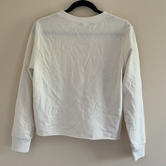 Stylish Crop Top Sweatshirt! - Picture 2 of 6